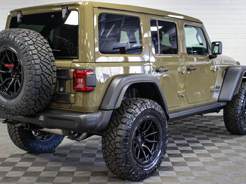 Used 2026 Jeep Wrangler Unlimited Rubicon 392 w/ Quick Order Package 27X Moab AWD/4WD image 3