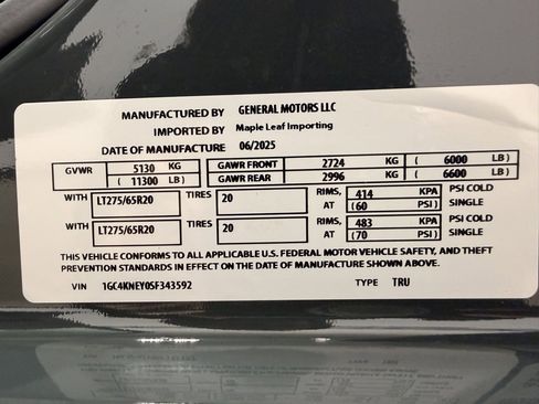 Used 2025 Chevrolet Silverado 2500 LT image 34