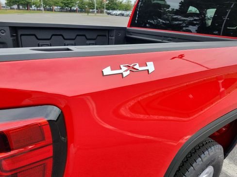 New 2026 GMC Sierra 1500 Pro w/ Pro Value Package image 4