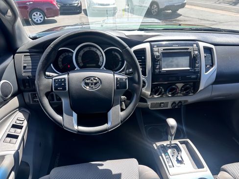 Used 2012 Toyota Tacoma 4x4 Double Cab w/ TRD Sport Upgrade Pkg image 7