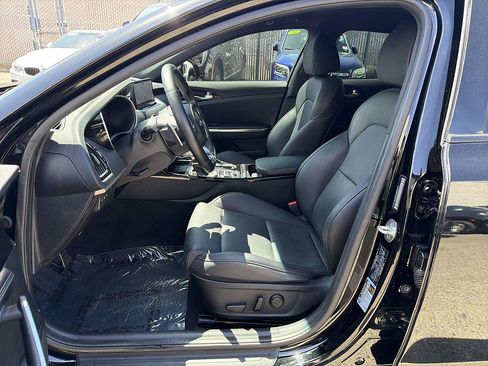 Used 2022 Kia Stinger GT-Line RWD image 18