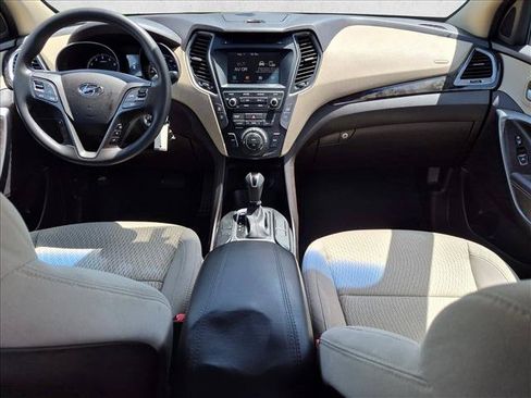Used 2017 Hyundai Santa Fe Sport FWD image 20
