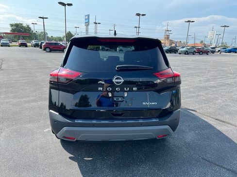 Used 2023 Nissan Rogue SV AWD/4WD image 22