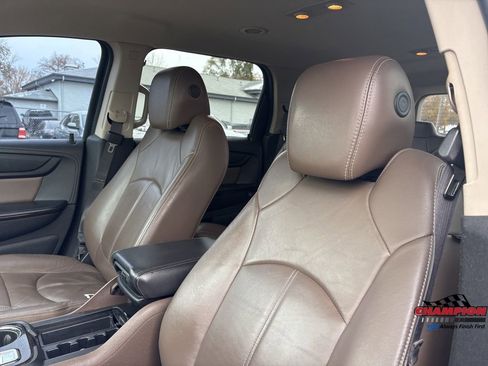 Used 2017 GMC Acadia Limited SLT image 25