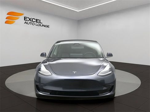 Used 2019 Tesla Model 3 Long Range image 8