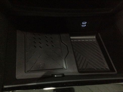 New 2026 Chrysler Pacifica Limited w/ S Appearance Package image 34