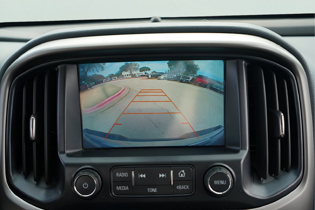 Used 2017 Chevrolet Colorado Z71 AWD/4WD image 15