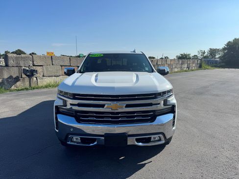 Used 2019 Chevrolet Silverado 1500 LTZ image 9