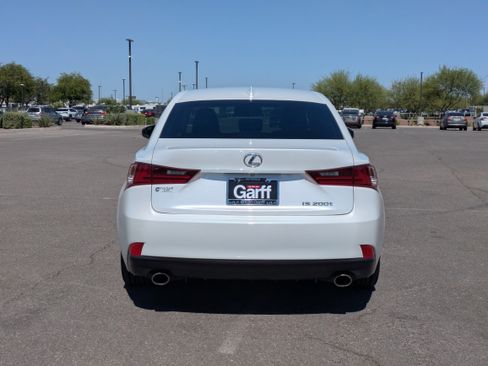 Used 2016 Lexus IS 200t RWD image 4