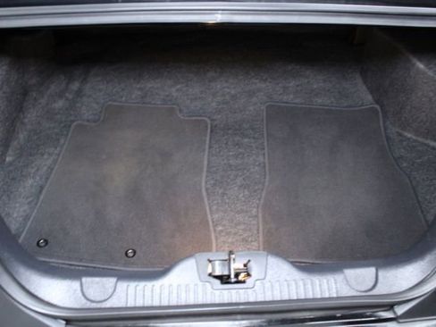 Used 2010 Ford Mustang GT Premium image 21