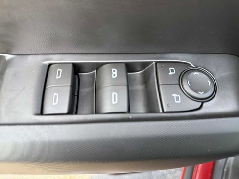 New 2026 GMC Canyon Elevation w/ Convenience Package RWD image 17