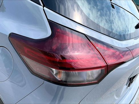 Used 2023 Nissan Kicks SV FWD image 28