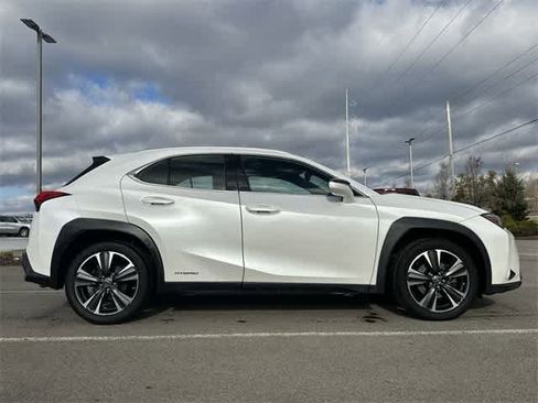 Used 2020 Lexus UX 250h w/ Premium Package image 3