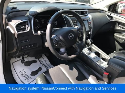 Used 2024 Nissan Murano SL image 3