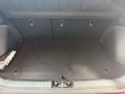 Certified 2026 Hyundai Venue SEL FWD image 9