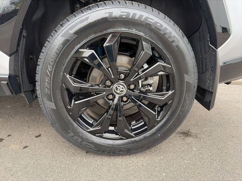 Used 2022 Toyota RAV4 XSE image 22