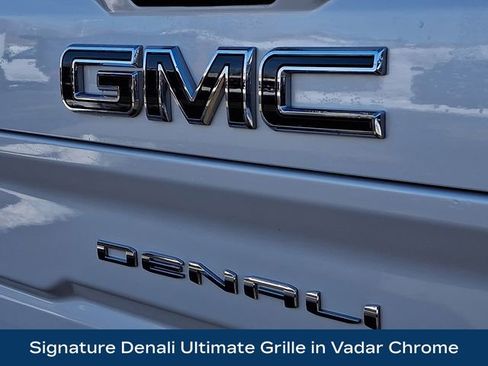 Used 2025 GMC Sierra 2500 Denali Ultimate image 34