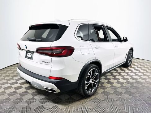 Used 2022 BMW X5 sDrive40i w/ Premium Package RWD image 3