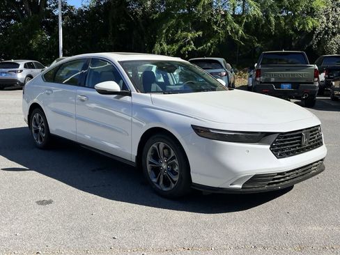 New 2026 Honda Accord EX-L image 5