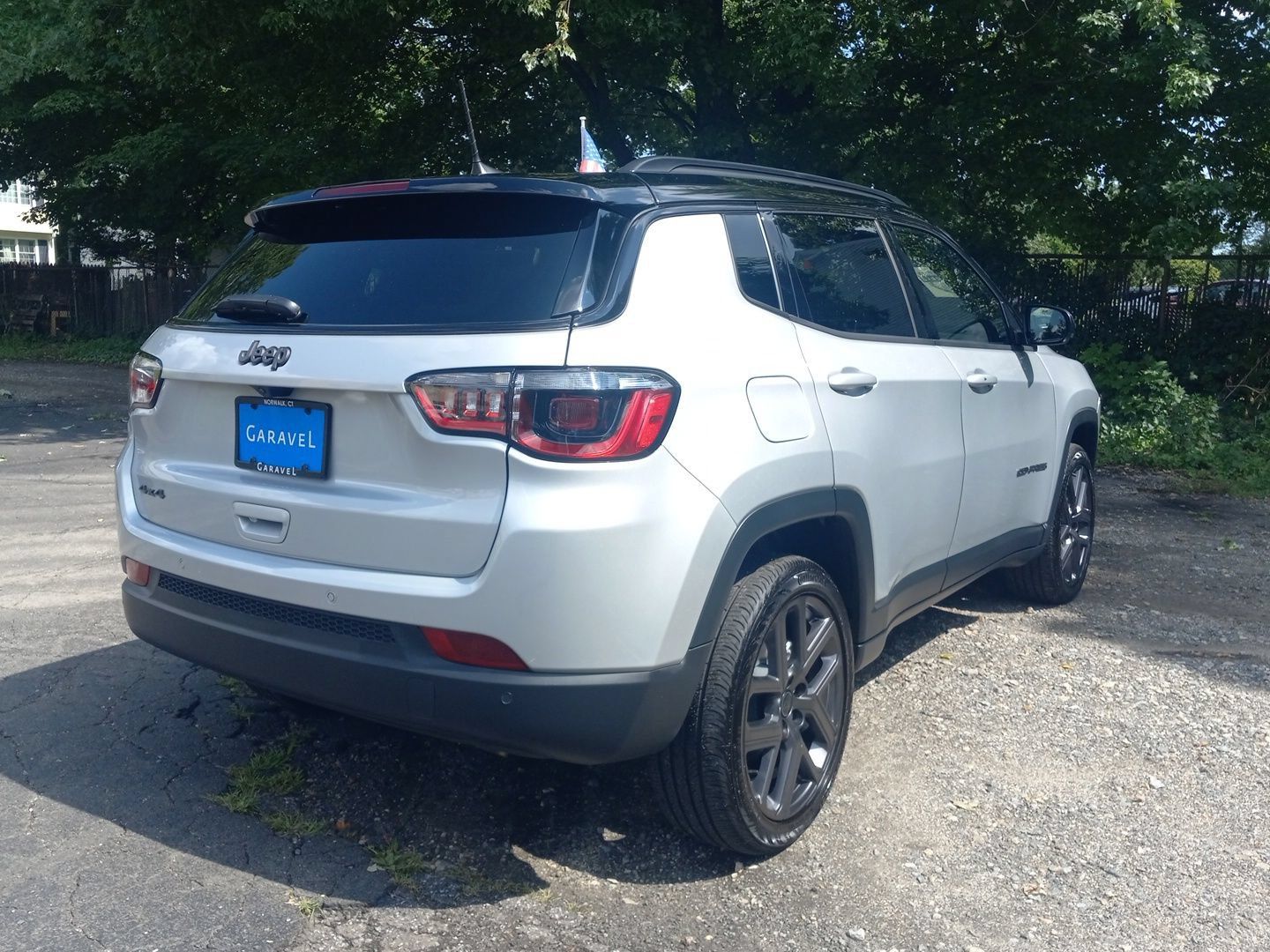 Used 2026 Jeep Compass Limited AWD/4WD image 32