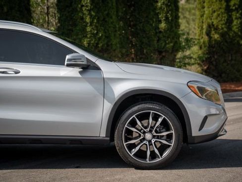 Used 2016 Mercedes-Benz GLA 250 image 14