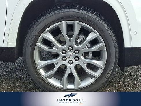 Used 2024 GMC Acadia Denali w/ Super Cruise Package image 11