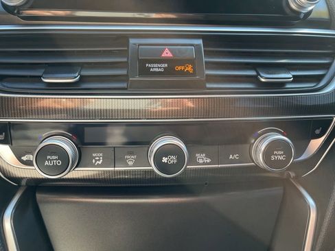 Used 2022 Honda Accord Sport image 24
