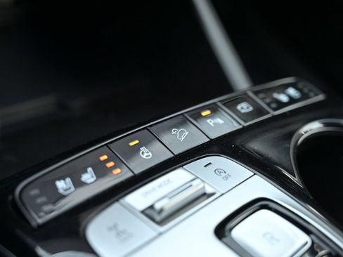 Used 2024 Hyundai Tucson Limited image 30