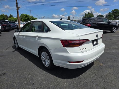 Used 2019 Volkswagen Jetta S w/ Driver Assistance Package FWD image 3