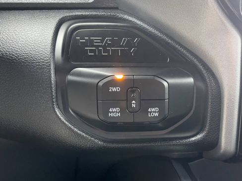 New 2026 RAM 2500 Big Horn AWD/4WD image 39