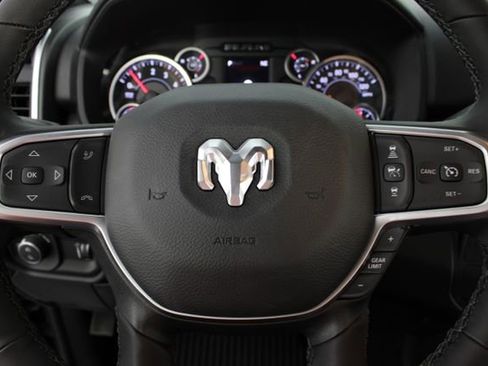 New 2026 RAM 2500 Big Horn AWD/4WD image 13