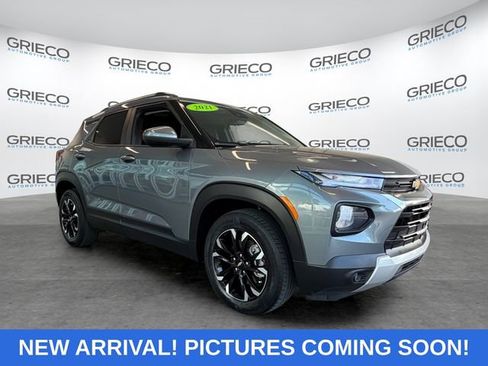 Used 2021 Chevrolet TrailBlazer LT w/ Driver Confidence Package FWD image 1