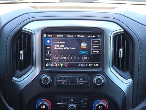 Used 2021 Chevrolet Silverado 1500 LT w/ Texas Edition Plus image 12