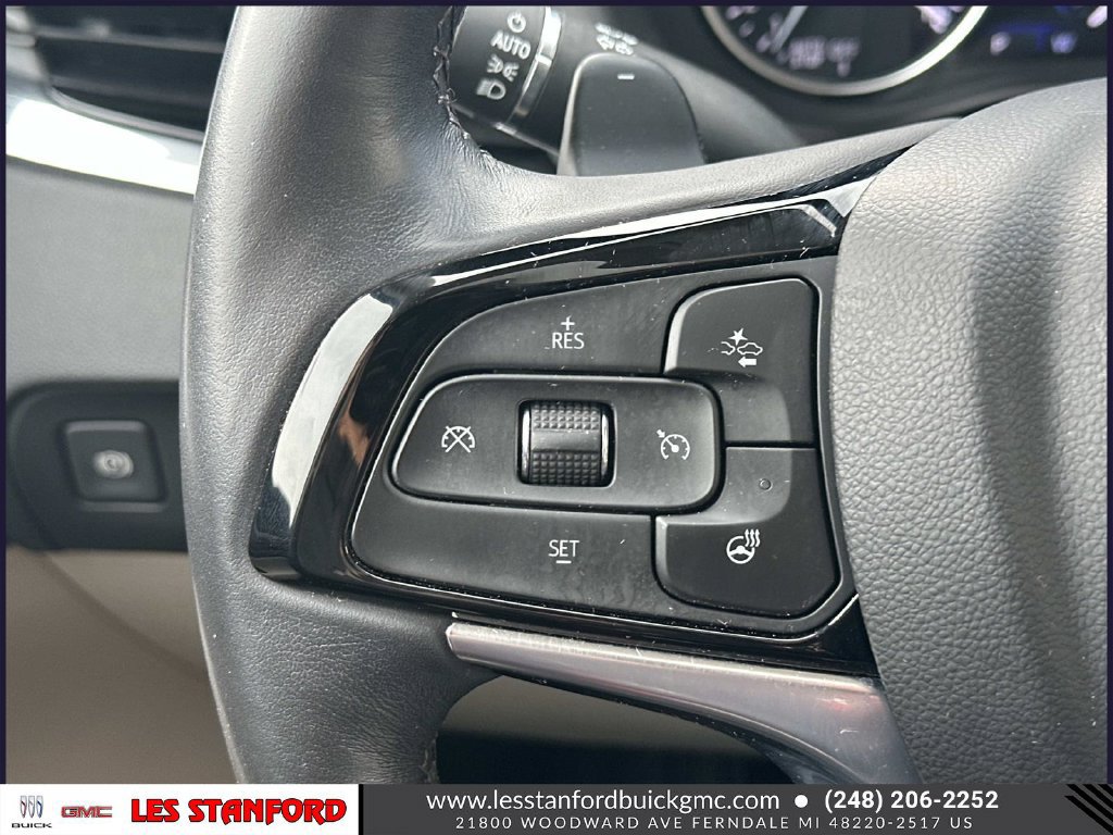Used 2023 Buick Enclave Avenir AWD/4WD image 24