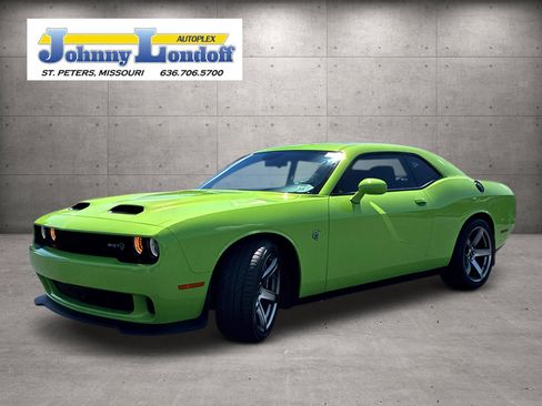 Used 2023 Dodge Challenger SRT Hellcat RWD image 4