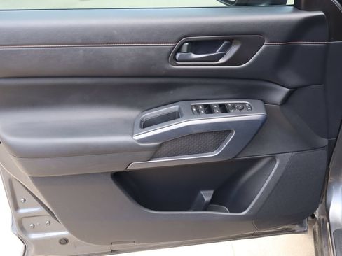 Used 2024 Nissan Pathfinder Rock Creek AWD/4WD image 20