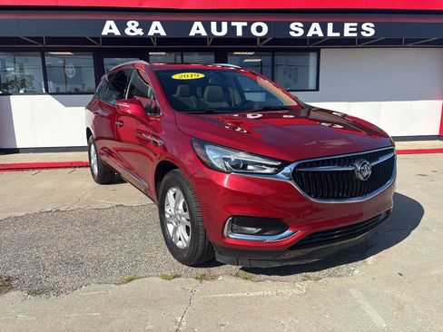 Used 2019 Buick Enclave Essence AWD/4WD image 35