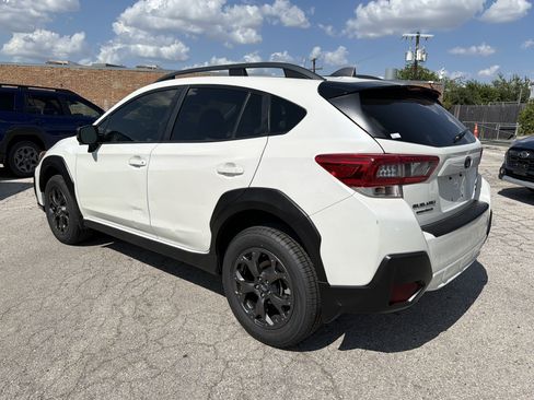 Used 2022 Subaru Crosstrek 2.5i Sport w/ Moonroof Package AWD/4WD image 5
