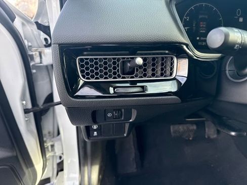 Used 2023 Honda Civic LX image 15