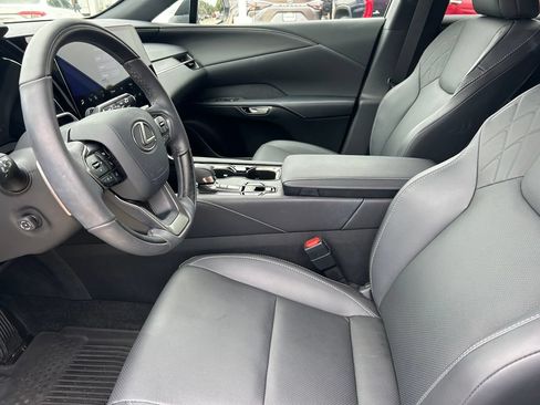 Used 2025 Lexus RX 350 Premium w/ Convenience Package FWD image 11