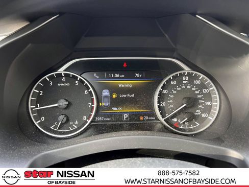 Used 2023 Nissan Murano S image 20