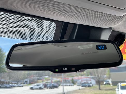 Used 2018 Toyota Tacoma SR5 image 26