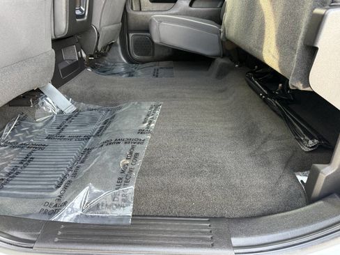 Used 2018 Chevrolet Silverado 2500 LT w/ LT Convenience Package image 25