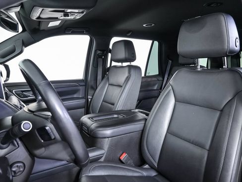 Used 2021 Chevrolet Tahoe LT w/ Luxury Package RWD image 6