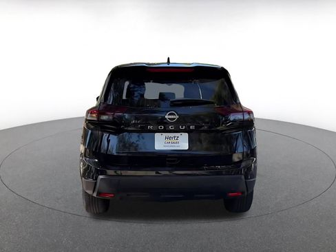 Used 2025 Nissan Rogue SV image 12