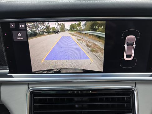 Used 2021 Porsche Panamera Turbo S image 20