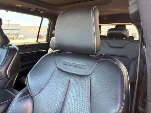 Used 2021 Jeep Grand Cherokee L Overland w/ Luxury Tech Group IV AWD/4WD image 25