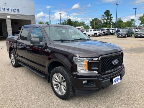 Used 2018 Ford F150 XL w/ Equipment Group 101A Mid AWD/4WD image 4