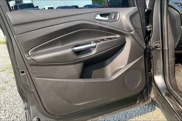 Used 2017 Ford Escape SE AWD/4WD image 17