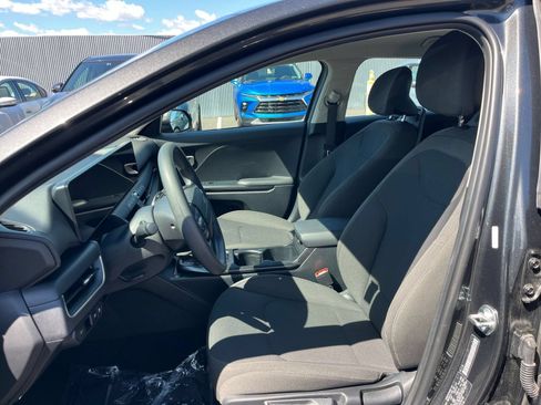 Used 2026 Kia K4 FWD image 35